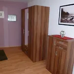 Uni *