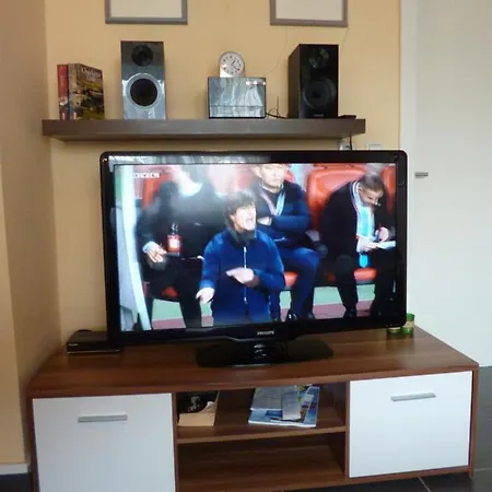 Apartament Uni